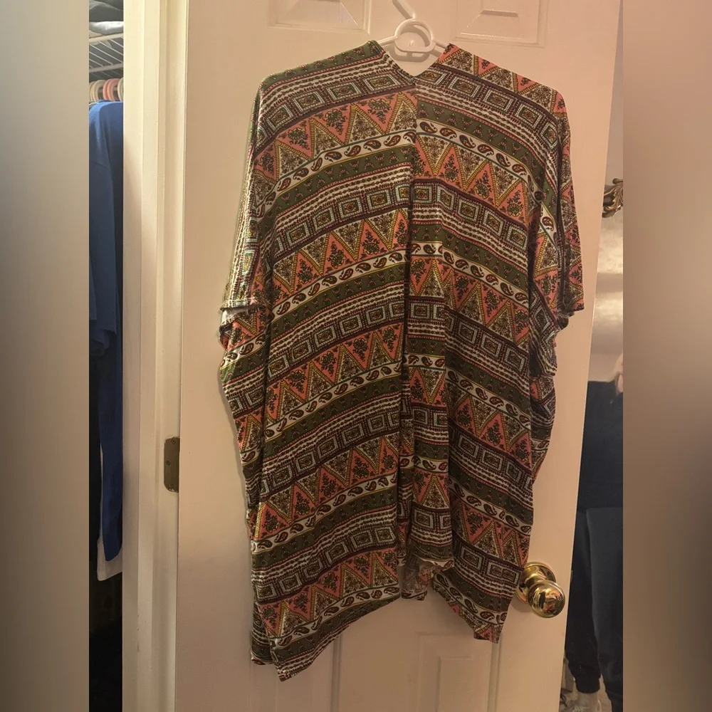 Miley & Molly Open Front Kimono Multicolor Medium - Picture 2 of 3